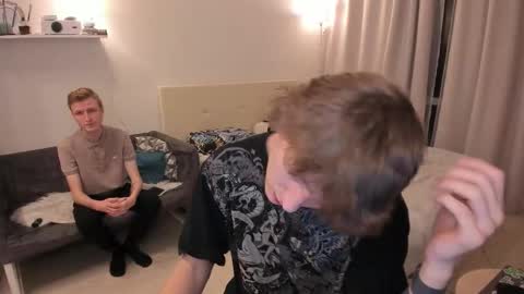 Snapshot of vince__dice chatting on 11-21-25, 08:51 Dimoooooon online show from 11-21-25, 08:51