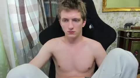 Snapshot of vince__dice chatting on 07-14-26, 07:24 Dimoooooon online show from 07-14-26, 07:24