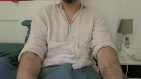 Snapshot of vince_du_80 chatting on 07-08-26, 03:49 Vince online show from 07-08-26, 03:49
