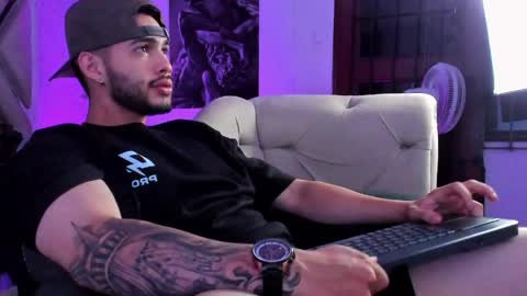 Vincent online show from 04-25-26, 04:59