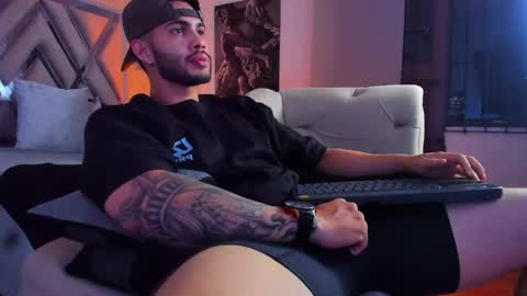 Vincent online show from 05-15-26, 05:14