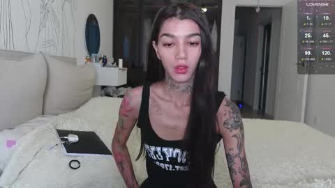 vinkitinkii online show from 12-22-25, 07:16