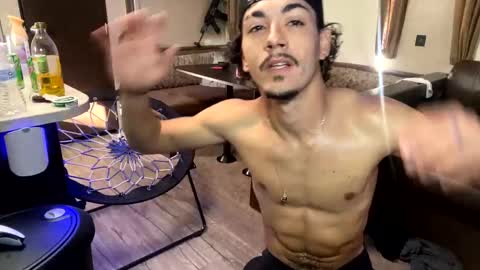 Snapshot of vinsmoke_sanji2020 chatting on 12-18-24, 02:17 Sanji online show from 12-18-24, 02:17