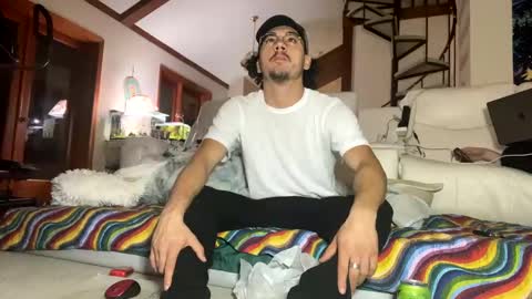 Snapshot of vinsmoke_sanji2020 chatting on 01-24-25, 04:48 Sanji online show from 01-24-25, 04:48