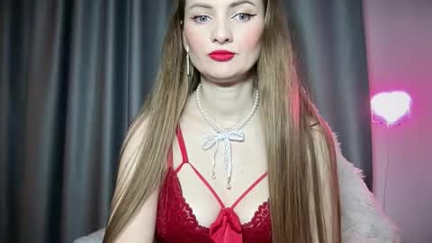 Funny  girl online show from 12-21-25, 08:38