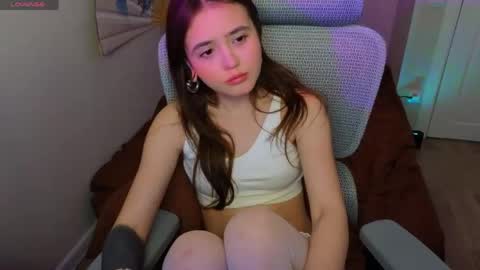 Snapshot of viola_hight chatting on 05-22-26, 03:46 Viola online show from 05-22-26, 03:46