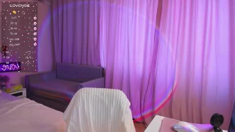 violarivera online show from 02-24-26, 08:01