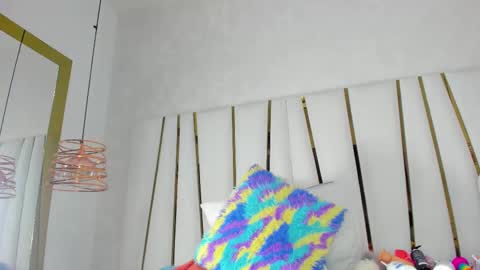 violeet_gray online show from 11-14-25, 11:31