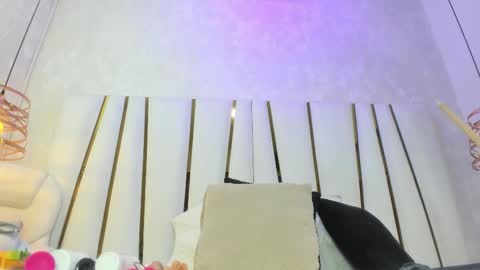 violeet_gray online show from 03-21-26, 10:20