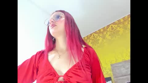 violeethh__ online show from 03-10-26, 12:43