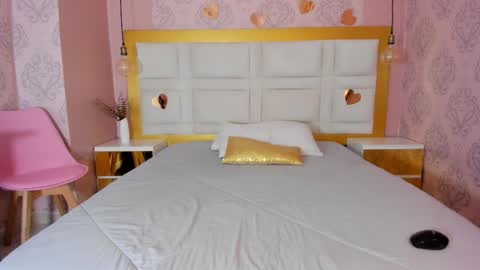 Violet  online show from 03-01-26, 12:29