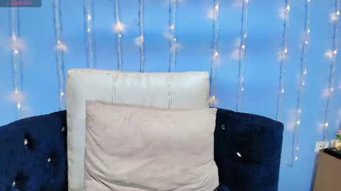 KARLA GAEZ online show from 06-25-26, 05:45