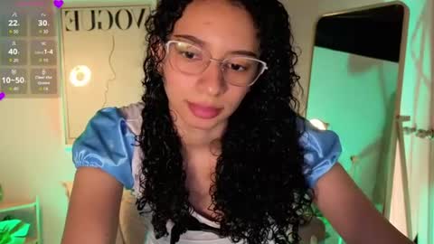 violet__15 online show from 07-02-26, 12:00