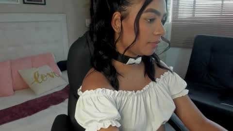 Violet online show from 03-10-26, 08:14