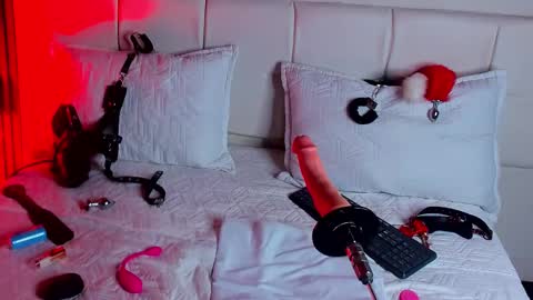 Violet online show from 10-26-25, 05:30