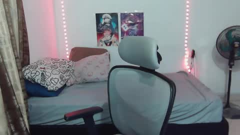 Snapshot of violet_hentai01 chatting on 04-29-26, 12:27 Violete Hentai01 online show from 04-29-26, 12:27