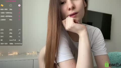 Snapshot of violet_lyn chatting on 04-29-26, 12:31 Violet Lyn online show from 04-29-26, 12:31