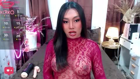 VIOLET online show from 12-17-25, 07:47