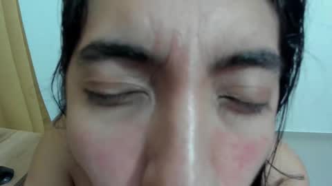 Snapshot of violet_sg chatting on 12-15-25, 02:32 violet online show from 12-15-25, 02:32