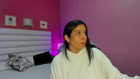 violet_sinclair online show from 04-20-26, 11:57