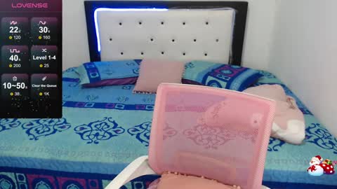 Violeta online show from 12-31-24, 04:06