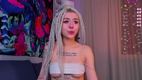 Violet online show from 12-17-24, 09:39