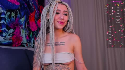 Violet online show from 12-22-24, 12:05