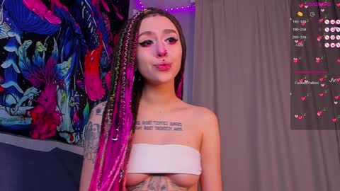 Violet online show from 02-01-25, 05:28