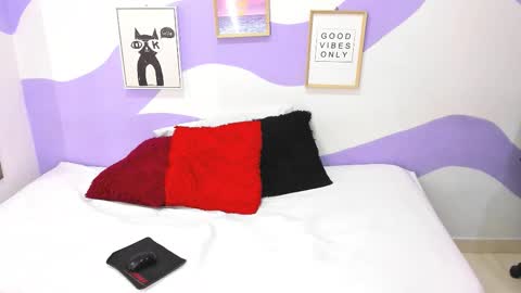 violeta_1404 online show from 11-01-25, 11:56