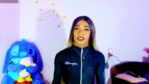 violeta_m_ online show from 05-15-26, 05:25