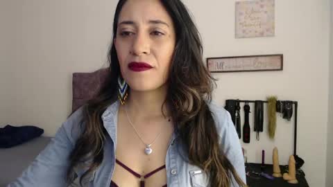 violeta_scott_ online show from 06-04-26, 12:11