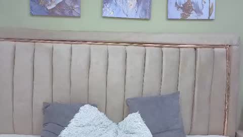 Snapshot of violeta_tepes chatting on 06-21-26, 08:17 violeta_tepes online show from 06-21-26, 08:17