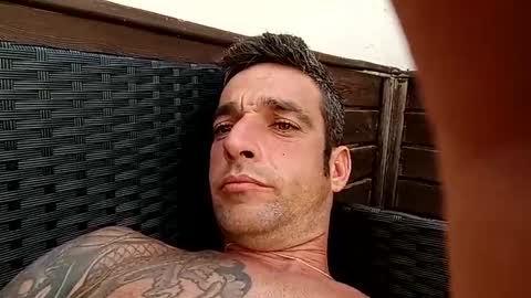 Snapshot of violetaa90 chatting on 06-16-26, 05:26 violetaa90 online show from 06-16-26, 05:26