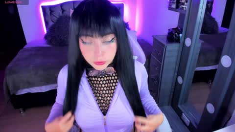 Violeta  Help me reach 150 thumbs up    online show from 01-24-25, 01:03