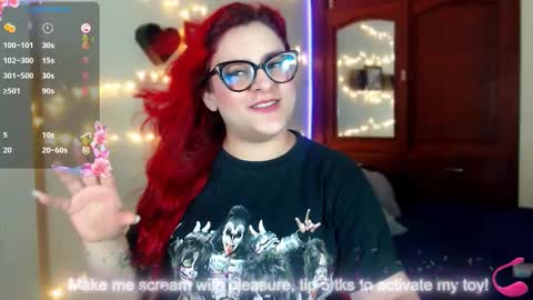 Violetta Morningstar online show from 11-18-25, 01:22