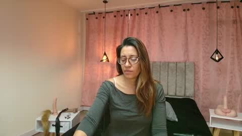 VIOLETA online show from 02-13-25, 12:43