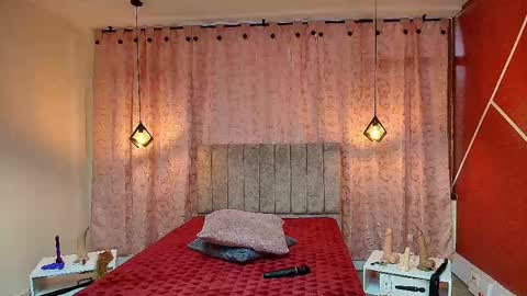 VIOLETA online show from 09-29-25, 01:38