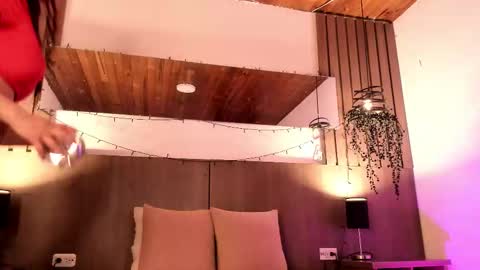 Violet online show from 12-03-25, 12:36