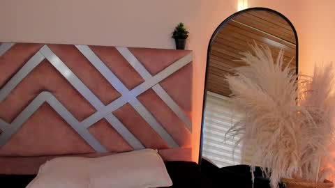 Call me Violet online show from 12-05-25, 04:03