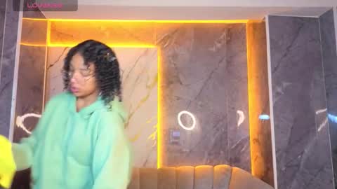 violeth_b online show from 01-07-26, 12:40