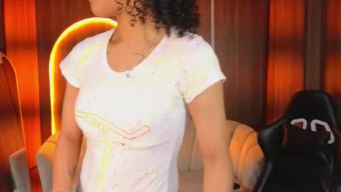 violeth_b online show from 02-02-26, 12:59