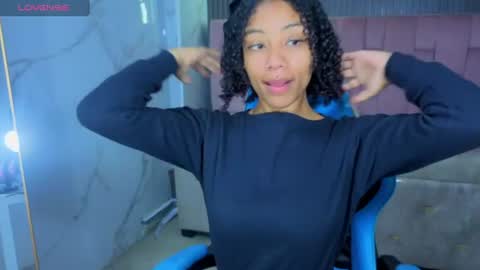 Snapshot of violeth_b chatting on 06-20-26, 01:03 violeth_b online show from 06-20-26, 01:03