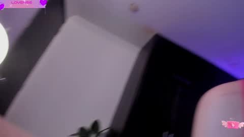 violetparkker online show from 02-14-25, 05:46