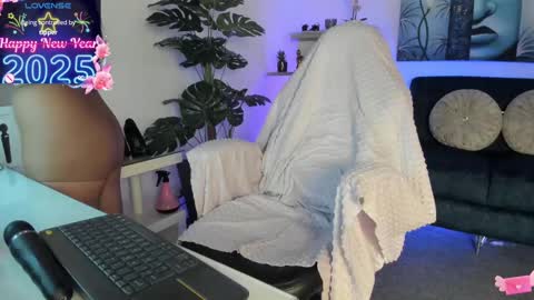 violetparkker online show from 03-03-25, 02:26