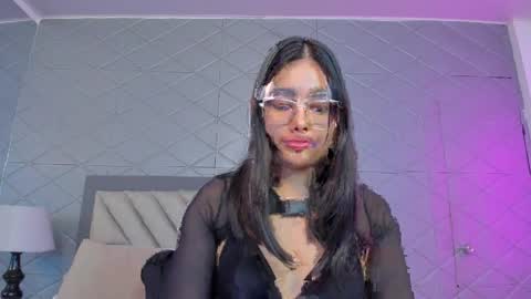 Violet Rousse online show from 04-04-26, 02:25
