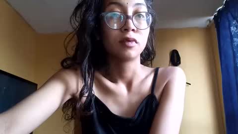 Snapshot of violetsexhot999 chatting on 10-31-25, 11:22 Violet777 online show from 10-31-25, 11:22