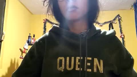 Snapshot of violetsexhot999 chatting on 11-25-25, 08:58 Violet777 online show from 11-25-25, 08:58