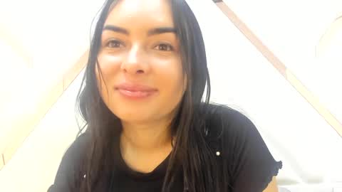 Snapshot of violett_bliss chatting on 06-30-26, 02:56 violett_bliss online show from 06-30-26, 02:56