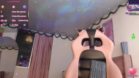 violett_brown9 online show from 04-27-26, 04:32