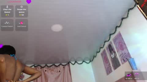 Snapshot of violett_brown9 chatting on 06-22-26, 06:54 violett_brown9 online show from 06-22-26, 06:54